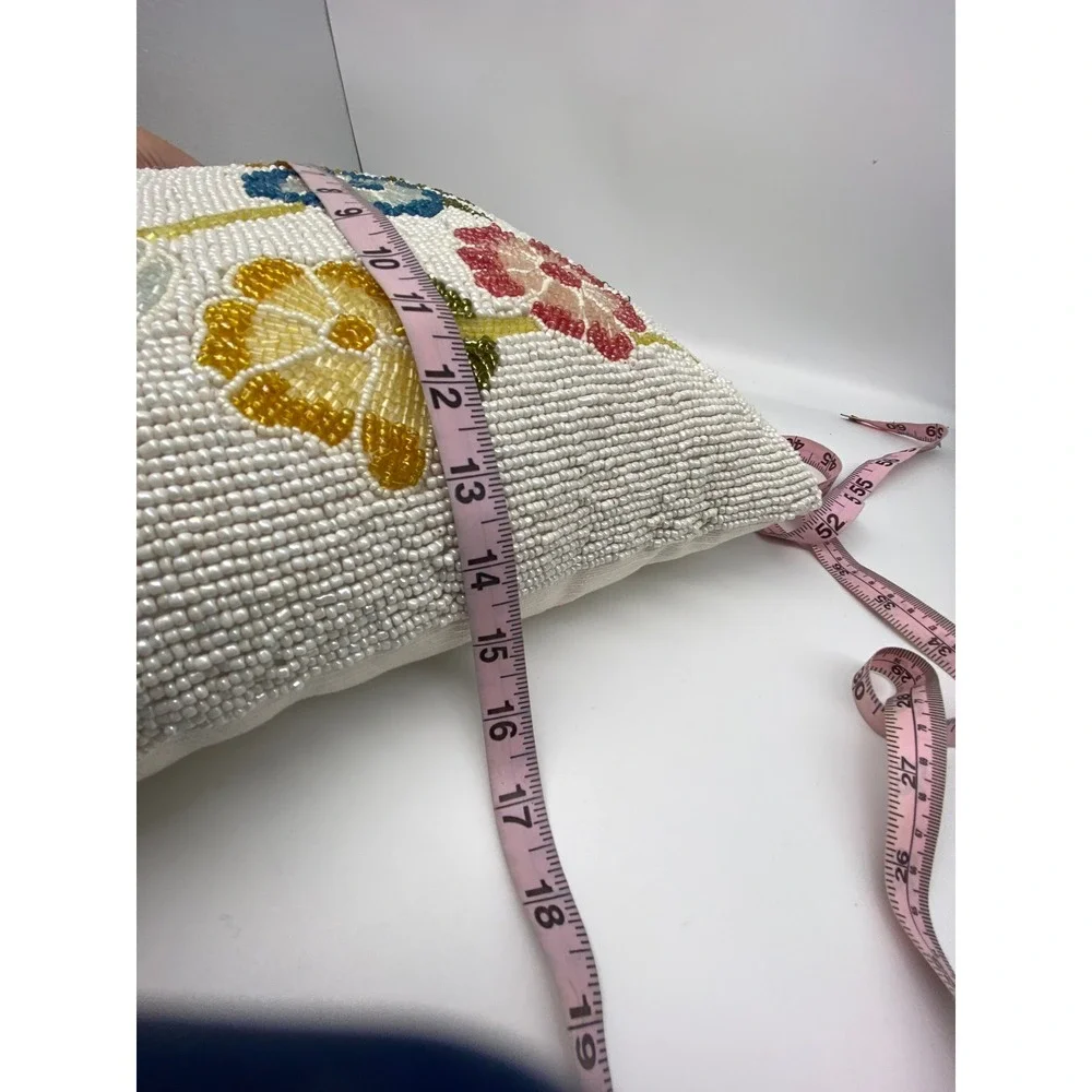 Primrose Vintage‎ White Hand Beaded Floral Decorative Throw Pillow Garden Flower